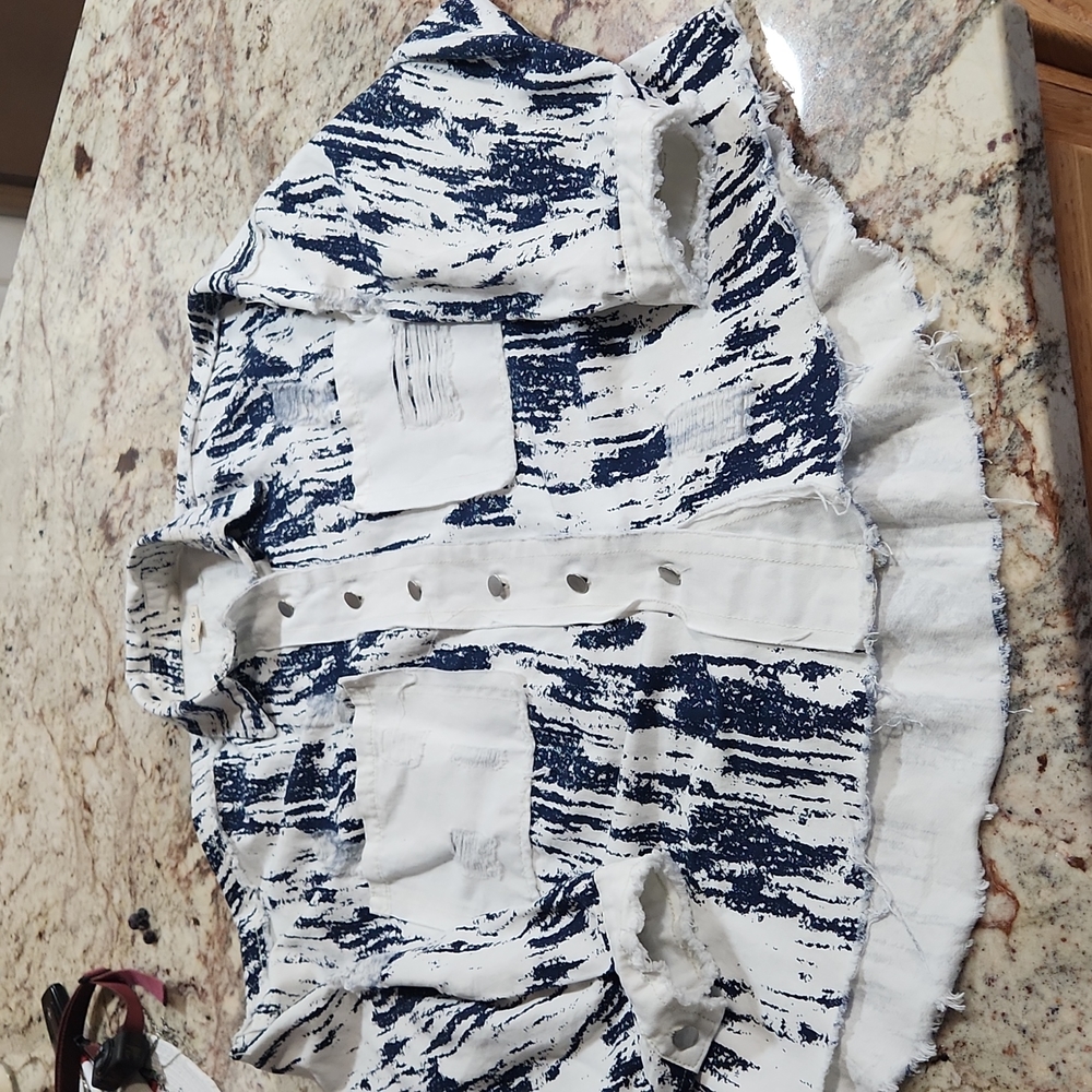 Pol size Small Navy blue/ white